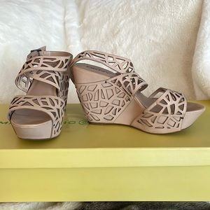 Great condition DKNY platform sandals - nude with foot/ankle wrap buckle size 10